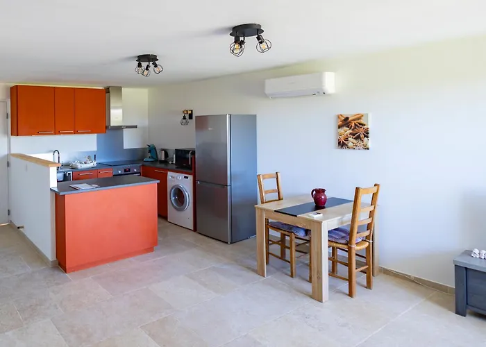 Holiday home La Mosaique Dauphin